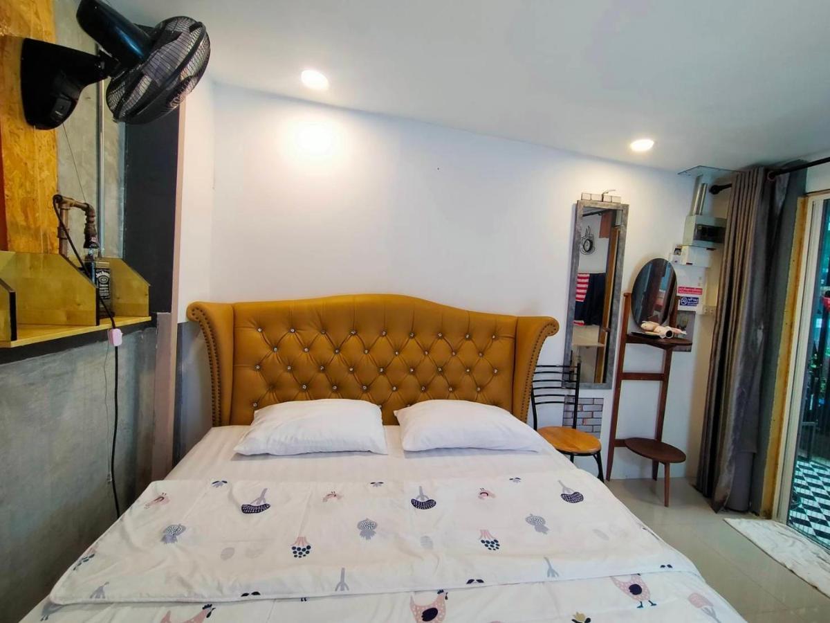 Ruenthip Homestay Bangkok Eksteriør billede