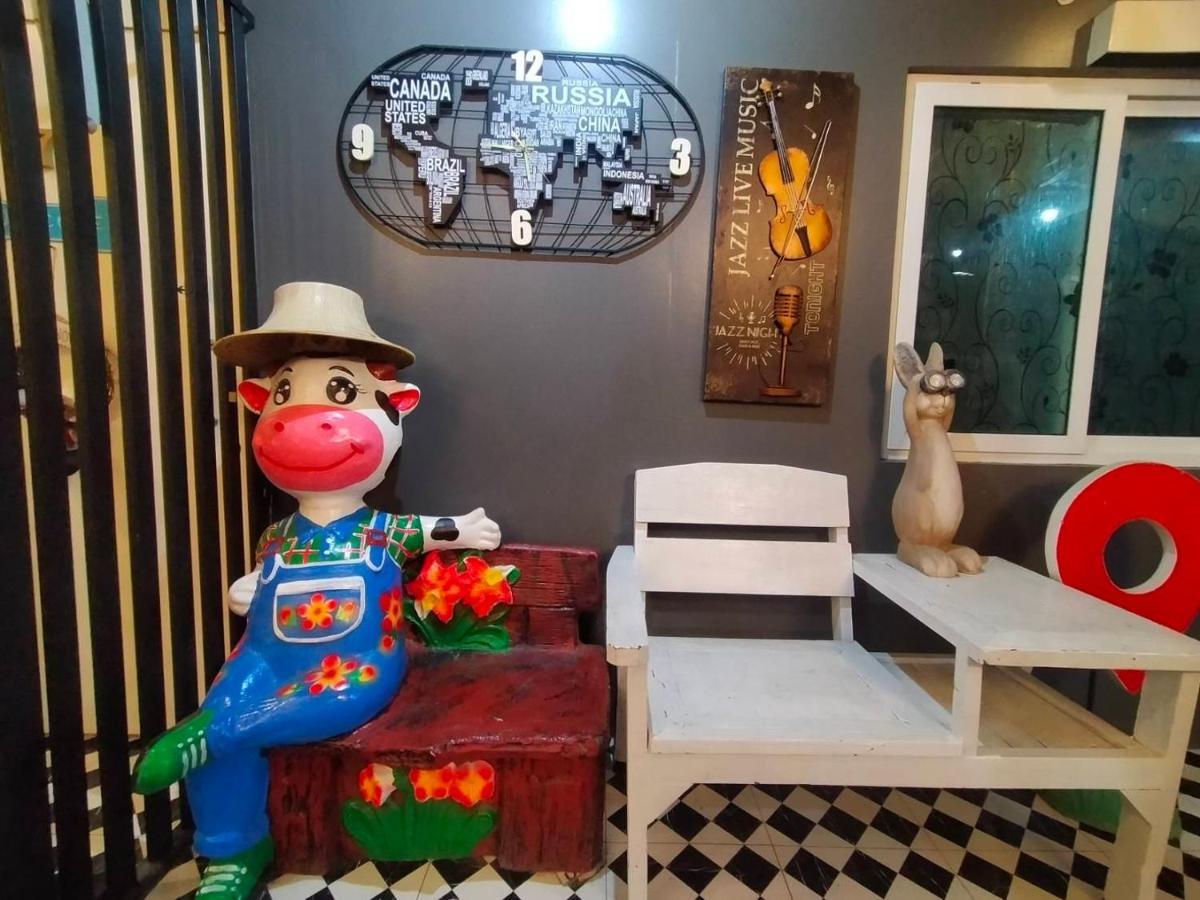 Ruenthip Homestay Bangkok Eksteriør billede