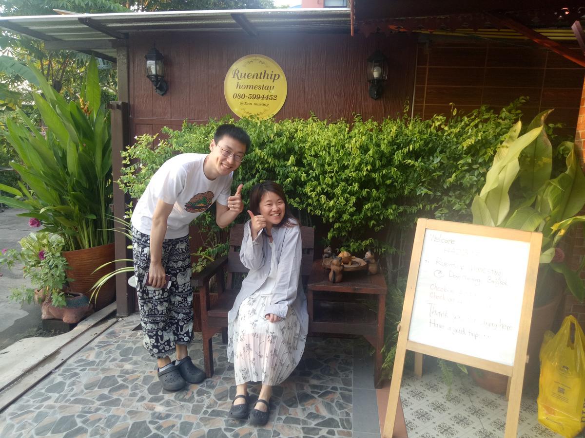 Ruenthip Homestay Bangkok Eksteriør billede